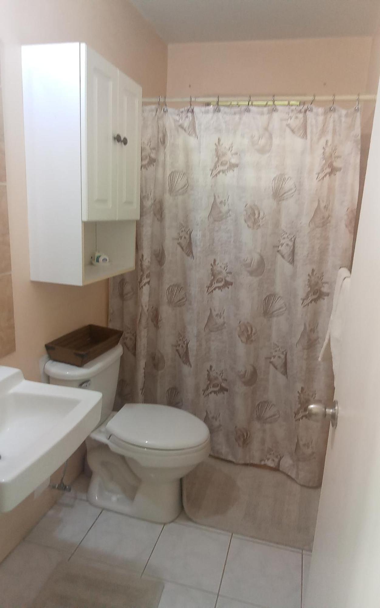 Cozy & Comfy Apartment Портмор Екстериор снимка